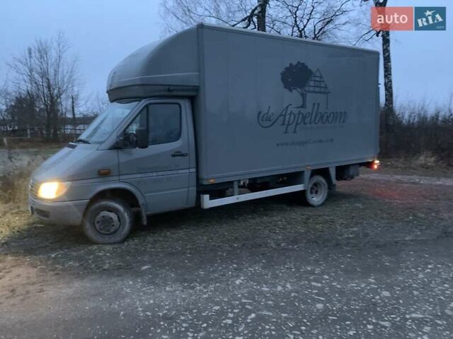 Серый Мерседес Sprinter, объемом двигателя 2.7 л и пробегом 494 тыс. км за 12900 $, фото 1 на Automoto.ua