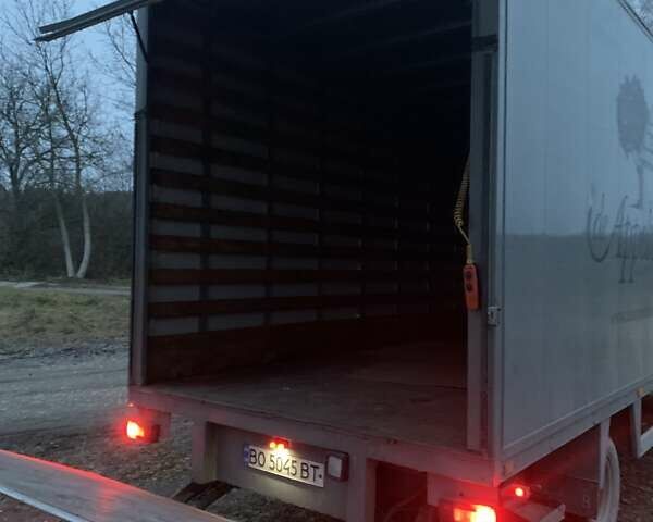 Серый Мерседес Sprinter, объемом двигателя 2.7 л и пробегом 494 тыс. км за 12900 $, фото 6 на Automoto.ua