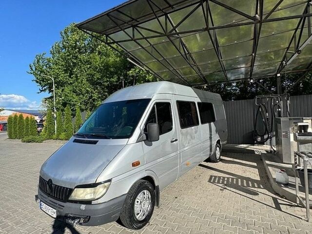 Сірий Мерседес Sprinter, об'ємом двигуна 2.7 л та пробігом 600 тис. км за 8999 $, фото 1 на Automoto.ua