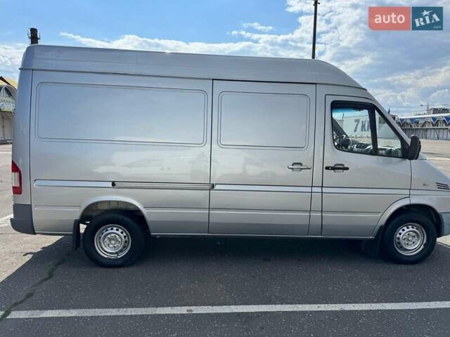 Серый Мерседес Sprinter, объемом двигателя 2.1 л и пробегом 436 тыс. км за 11750 $, фото 3 на Automoto.ua
