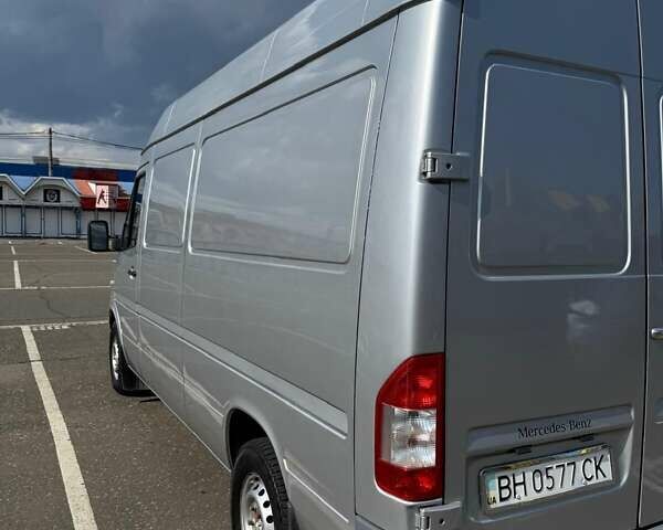 Серый Мерседес Sprinter, объемом двигателя 2.1 л и пробегом 436 тыс. км за 11750 $, фото 16 на Automoto.ua