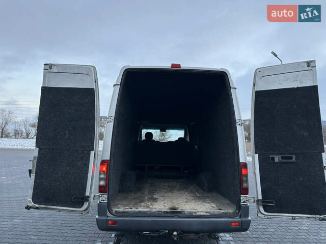 Сірий Мерседес Sprinter, об'ємом двигуна 2.15 л та пробігом 760 тис. км за 8900 $, фото 32 на Automoto.ua