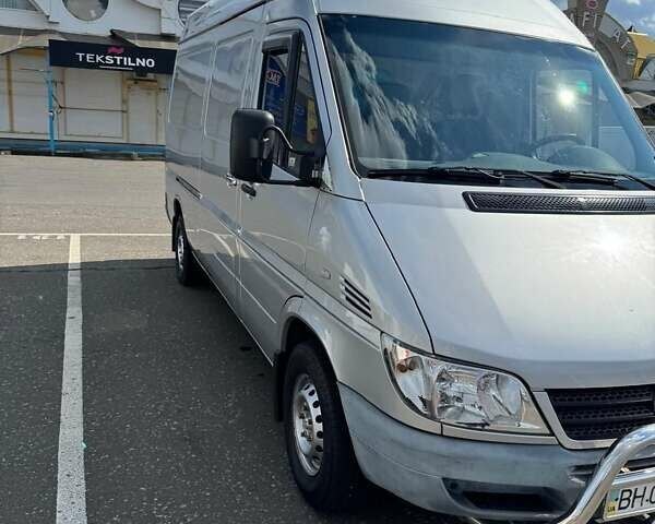 Серый Мерседес Sprinter, объемом двигателя 2.1 л и пробегом 436 тыс. км за 11750 $, фото 6 на Automoto.ua