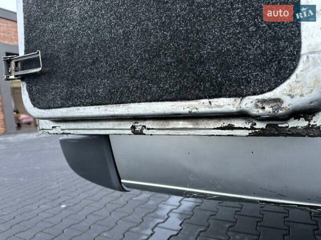 Сірий Мерседес Sprinter, об'ємом двигуна 2.15 л та пробігом 760 тис. км за 8900 $, фото 16 на Automoto.ua