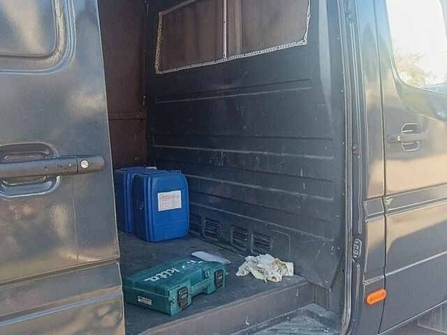 Сірий Мерседес Sprinter, об'ємом двигуна 2.1 л та пробігом 600 тис. км за 9999 $, фото 19 на Automoto.ua