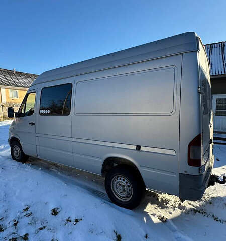 Сірий Мерседес Sprinter, об'ємом двигуна 3.7 л та пробігом 4 тис. км за 7686 $, фото 3 на Automoto.ua