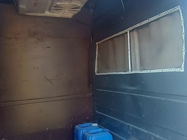 Сірий Мерседес Sprinter, об'ємом двигуна 2.1 л та пробігом 600 тис. км за 9999 $, фото 21 на Automoto.ua