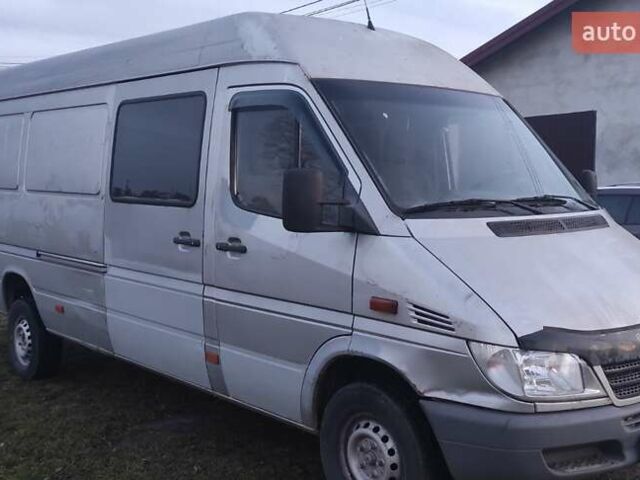 Сірий Мерседес Sprinter, об'ємом двигуна 2.15 л та пробігом 650 тис. км за 8000 $, фото 1 на Automoto.ua