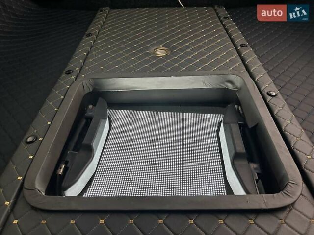 Серый Мерседес Sprinter, объемом двигателя 2.2 л и пробегом 700 тыс. км за 7900 $, фото 27 на Automoto.ua