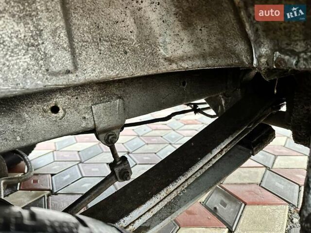 Серый Мерседес Sprinter, объемом двигателя 2.2 л и пробегом 700 тыс. км за 7900 $, фото 20 на Automoto.ua