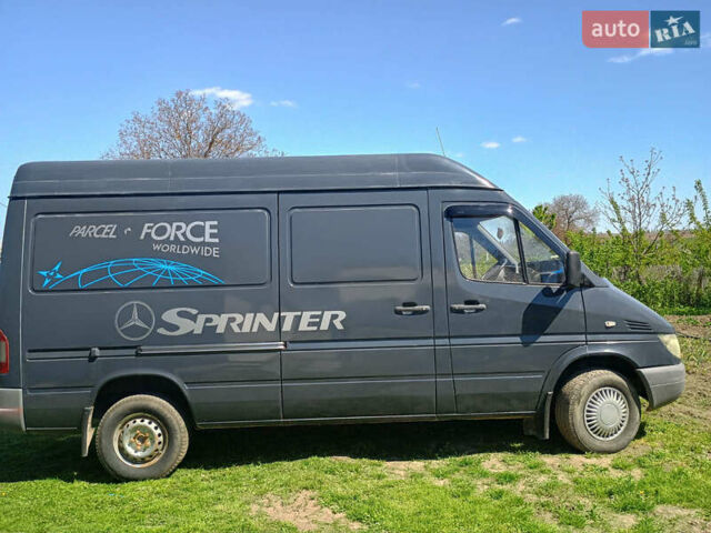 Мерседес Sprinter 2005 у Сокинянах на Automoto.ua Сірий Мерседес Sprinter, об'ємом двигуна 2.2 л та пробігом 1 тис. км за 10000 $, фото 1 на Automoto.ua