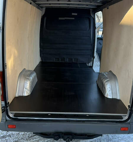 Серый Мерседес Sprinter, объемом двигателя 0 л и пробегом 398 тыс. км за 10300 $, фото 29 на Automoto.ua