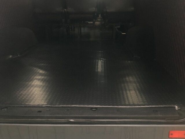 Сірий Мерседес Sprinter, об'ємом двигуна 2.1 л та пробігом 50 тис. км за 9000 $, фото 7 на Automoto.ua