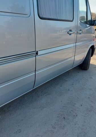 Серый Мерседес Sprinter, объемом двигателя 0 л и пробегом 470 тыс. км за 12200 $, фото 49 на Automoto.ua