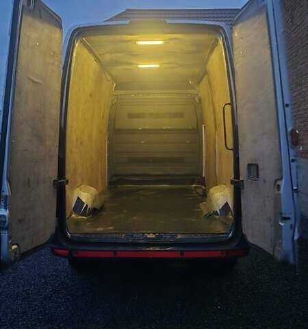 Серый Мерседес Sprinter, объемом двигателя 2.1 л и пробегом 415 тыс. км за 10000 $, фото 13 на Automoto.ua