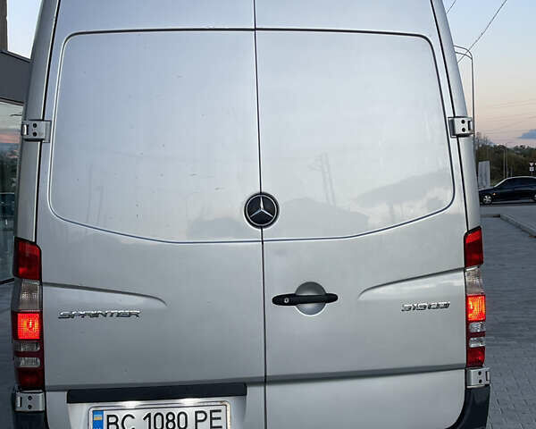 Серый Мерседес Sprinter, объемом двигателя 3 л и пробегом 500 тыс. км за 12000 $, фото 16 на Automoto.ua