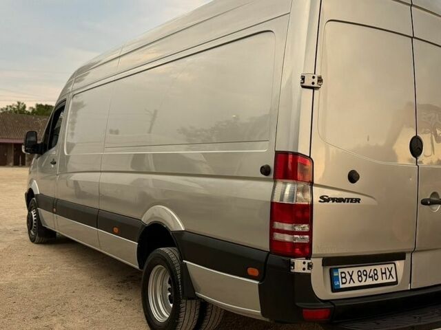 Серый Мерседес Sprinter, объемом двигателя 2.99 л и пробегом 637 тыс. км за 23000 $, фото 9 на Automoto.ua