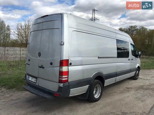 Серый Мерседес Sprinter, объемом двигателя 3.2 л и пробегом 880 тыс. км за 14700 $, фото 2 на Automoto.ua