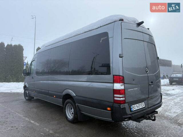 Серый Мерседес Sprinter, объемом двигателя 2.9 л и пробегом 400 тыс. км за 21500 $, фото 6 на Automoto.ua