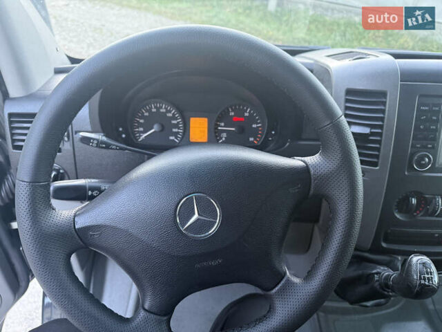 Мерседес Sprinter 2011 у Чернівцях на Automoto.ua Сірий Мерседес Sprinter, об'ємом двигуна 3 л та пробігом 460 тис. км за 17900 $, фото 23 на Automoto.ua