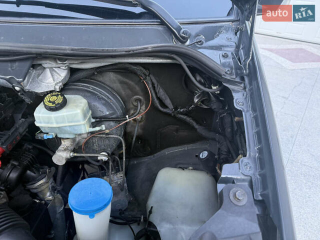 Мерседес Sprinter 2011 у Чернівцях на Automoto.ua Сірий Мерседес Sprinter, об'ємом двигуна 3 л та пробігом 460 тис. км за 17900 $, фото 18 на Automoto.ua