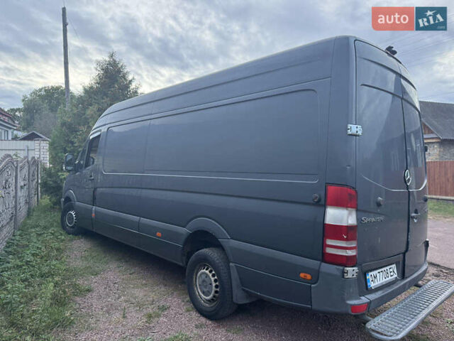 Мерседес Sprinter 2011 в Овруче на Automoto.ua Серый Мерседес Sprinter, объемом двигателя 2.14 л и пробегом 568 тыс. км за 10000 $, фото 2 на Automoto.ua
