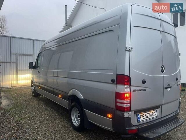 Серый Мерседес Sprinter, объемом двигателя 2.14 л и пробегом 340 тыс. км за 20000 $, фото 2 на Automoto.ua