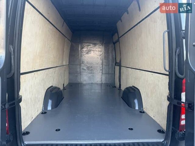 Сірий Мерседес Sprinter, об'ємом двигуна 3 л та пробігом 460 тис. км за 18300 $, фото 5 на Automoto.ua