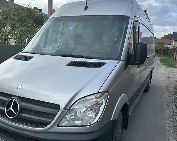 Сірий Мерседес Sprinter, об'ємом двигуна 3 л та пробігом 400 тис. км за 19600 $, фото 13 на Automoto.ua