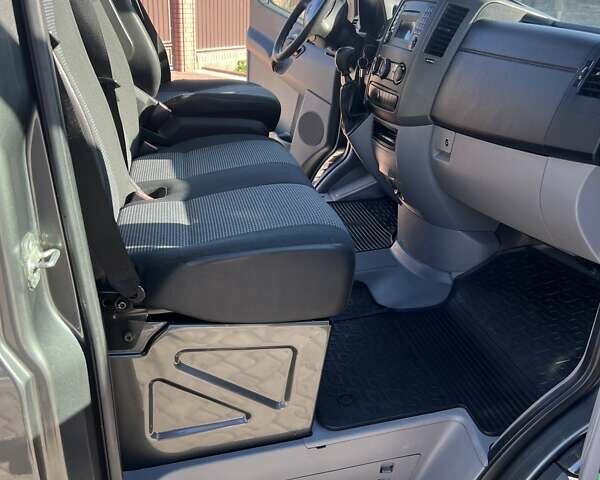 Сірий Мерседес Sprinter, об'ємом двигуна 3 л та пробігом 500 тис. км за 18900 $, фото 18 на Automoto.ua