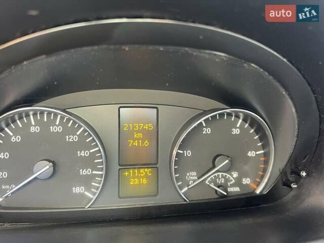 Сірий Мерседес Sprinter, об'ємом двигуна 3 л та пробігом 500 тис. км за 18900 $, фото 12 на Automoto.ua