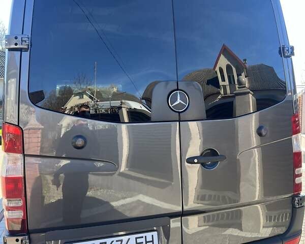 Сірий Мерседес Sprinter, об'ємом двигуна 3 л та пробігом 500 тис. км за 18900 $, фото 5 на Automoto.ua