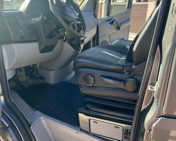 Сірий Мерседес Sprinter, об'ємом двигуна 3 л та пробігом 500 тис. км за 18900 $, фото 16 на Automoto.ua