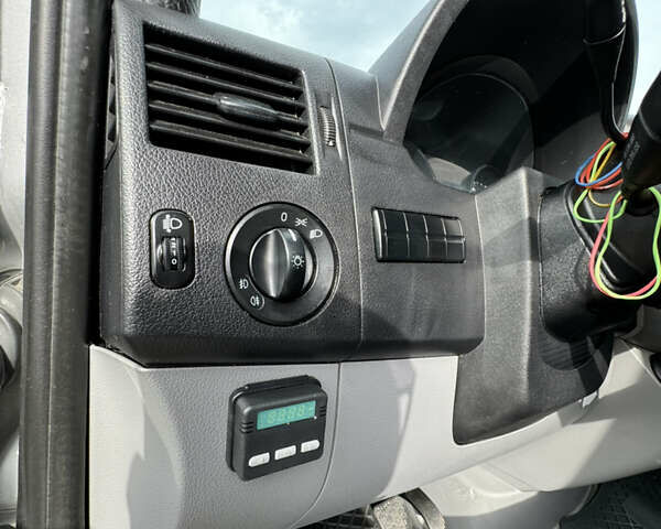 Сірий Мерседес Sprinter, об'ємом двигуна 2.1 л та пробігом 540 тис. км за 18300 $, фото 6 на Automoto.ua