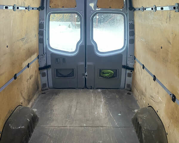 Серый Мерседес Sprinter, объемом двигателя 2.14 л и пробегом 268 тыс. км за 16900 $, фото 10 на Automoto.ua