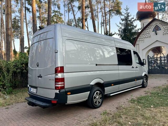Серый Мерседес Sprinter, объемом двигателя 2.2 л и пробегом 290 тыс. км за 23950 $, фото 19 на Automoto.ua