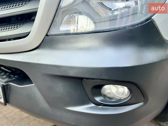 Серый Мерседес Sprinter, объемом двигателя 2.2 л и пробегом 290 тыс. км за 23950 $, фото 110 на Automoto.ua