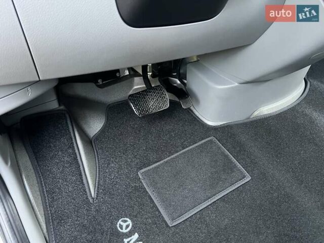 Серый Мерседес Sprinter, объемом двигателя 2.2 л и пробегом 290 тыс. км за 23950 $, фото 50 на Automoto.ua