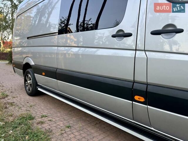 Серый Мерседес Sprinter, объемом двигателя 2.2 л и пробегом 290 тыс. км за 23950 $, фото 21 на Automoto.ua
