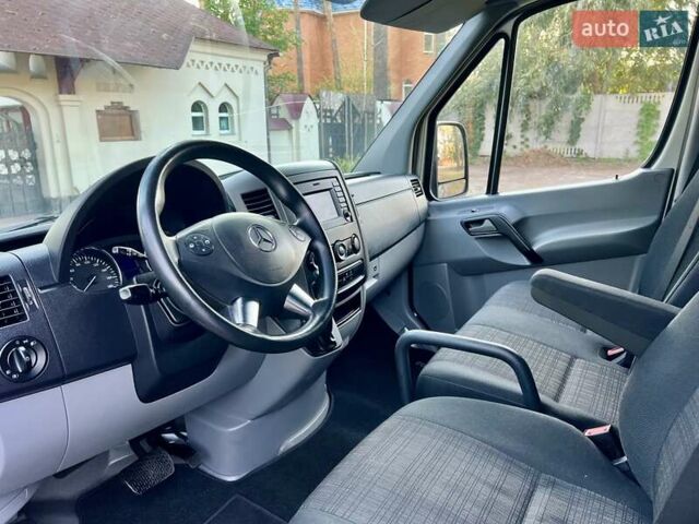 Серый Мерседес Sprinter, объемом двигателя 2.2 л и пробегом 290 тыс. км за 23950 $, фото 37 на Automoto.ua
