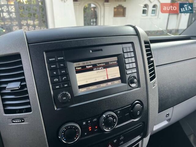 Серый Мерседес Sprinter, объемом двигателя 2.2 л и пробегом 290 тыс. км за 23950 $, фото 56 на Automoto.ua