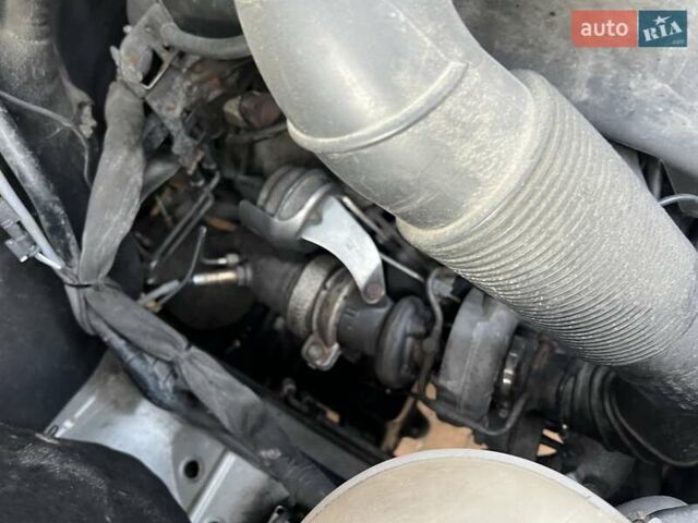 Серый Мерседес Sprinter, объемом двигателя 2.2 л и пробегом 290 тыс. км за 23950 $, фото 33 на Automoto.ua