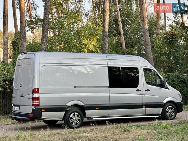 Серый Мерседес Sprinter, объемом двигателя 2.2 л и пробегом 290 тыс. км за 23950 $, фото 17 на Automoto.ua