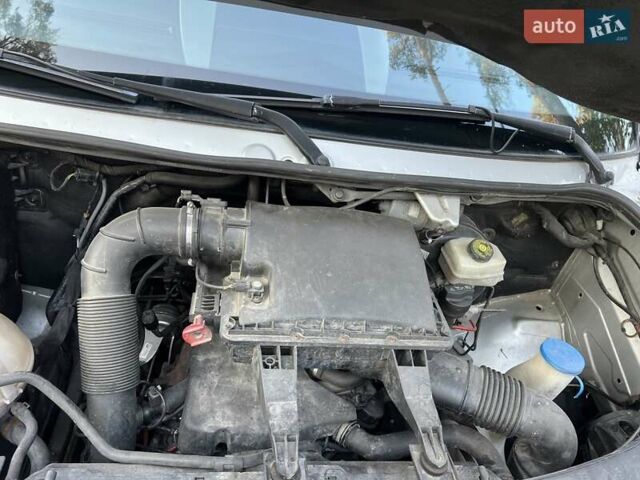 Серый Мерседес Sprinter, объемом двигателя 2.2 л и пробегом 290 тыс. км за 23950 $, фото 34 на Automoto.ua