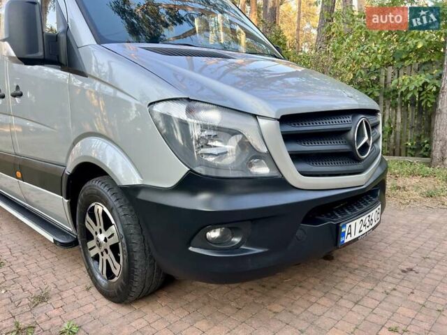 Серый Мерседес Sprinter, объемом двигателя 2.2 л и пробегом 290 тыс. км за 23950 $, фото 115 на Automoto.ua