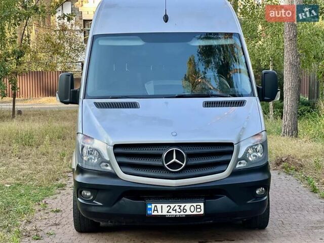 Серый Мерседес Sprinter, объемом двигателя 2.2 л и пробегом 290 тыс. км за 23950 $, фото 9 на Automoto.ua