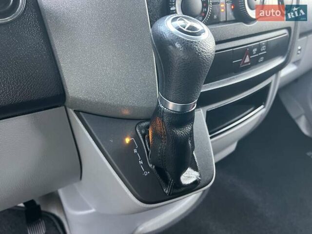 Серый Мерседес Sprinter, объемом двигателя 2.2 л и пробегом 290 тыс. км за 23950 $, фото 57 на Automoto.ua