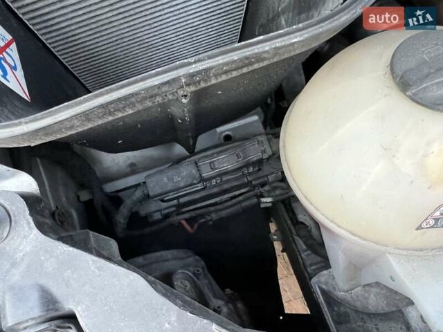 Серый Мерседес Sprinter, объемом двигателя 2.2 л и пробегом 290 тыс. км за 23950 $, фото 145 на Automoto.ua