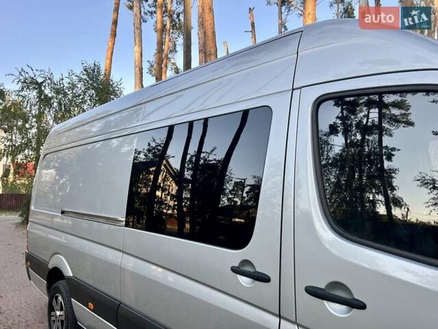 Серый Мерседес Sprinter, объемом двигателя 2.2 л и пробегом 290 тыс. км за 23950 $, фото 20 на Automoto.ua