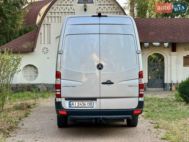 Серый Мерседес Sprinter, объемом двигателя 2.2 л и пробегом 290 тыс. км за 23950 $, фото 15 на Automoto.ua